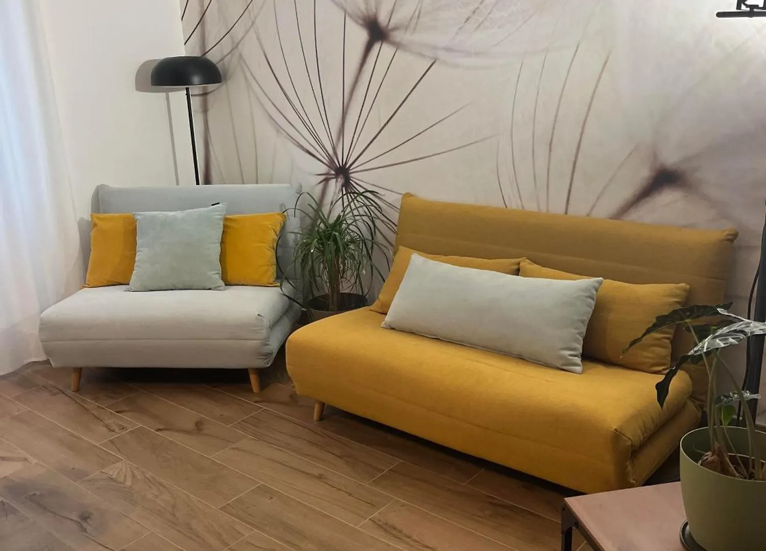 The House Of Dandelions - Duomo In 15Min By Metro M3 Daire Milano